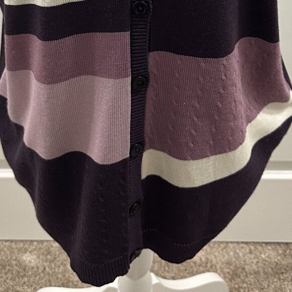Alfred Dunner Medium Purple and Violet Twinset or Twofer - Like New - Picture 4 of 4